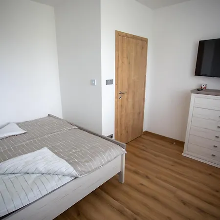 Apartma Leona, * Ceske Budejovice